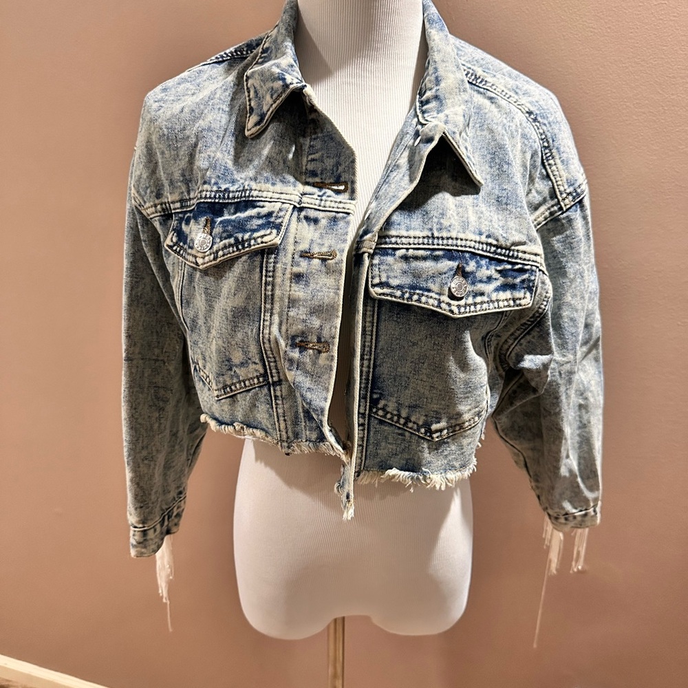 Distressed Denim Cropped Jacket -Jean Jacket